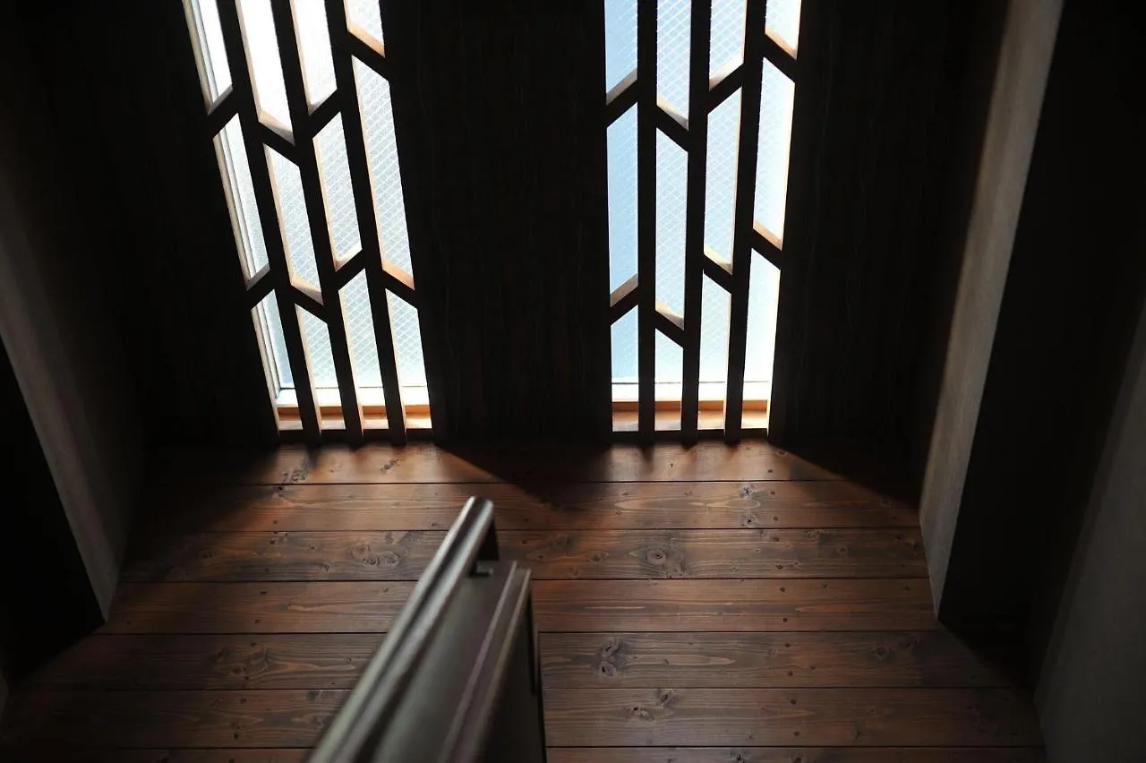 Box Hotel From Bizan Hakone 0*,